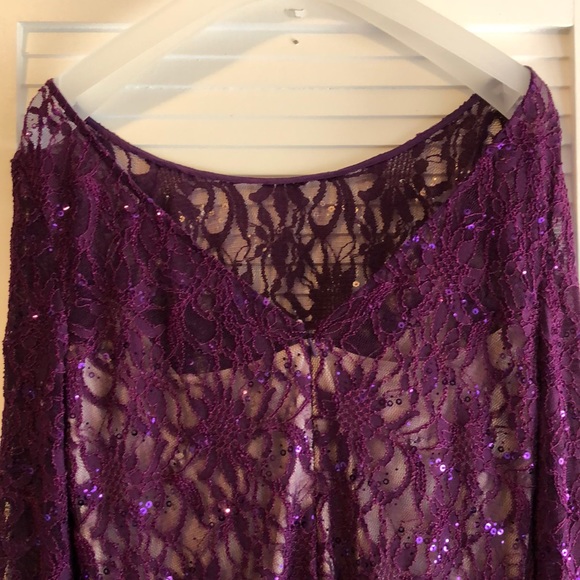 Lace & Sequin Dress - Picture 2 of 3